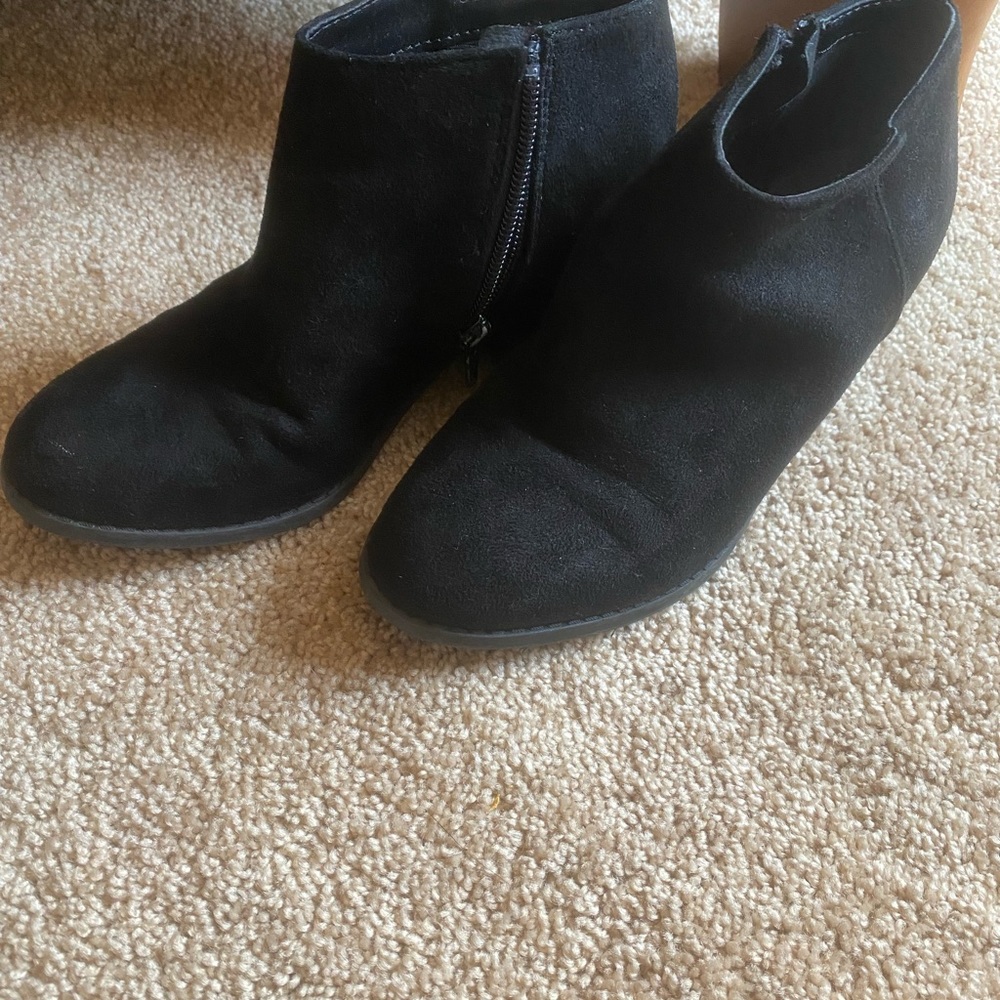 Girls black suede booties